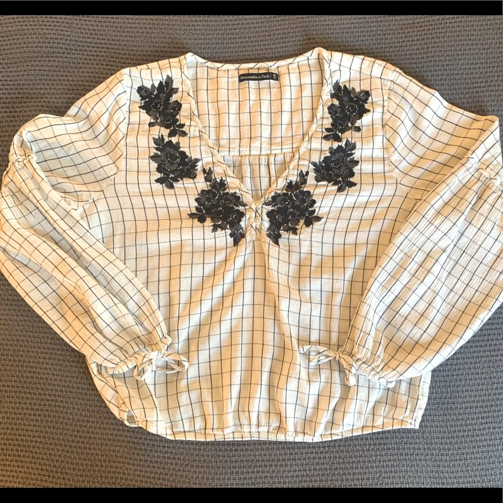 Abercrombie and Fitch Crop Top with Floral Embroidery